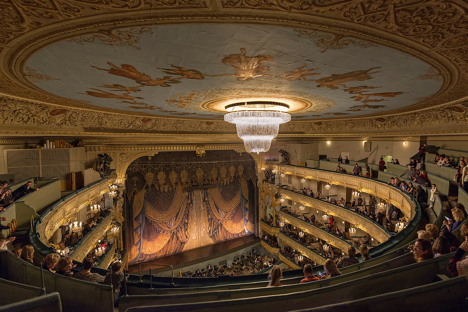 Театр музыкальной комедии санкт петербург фото зала с местами